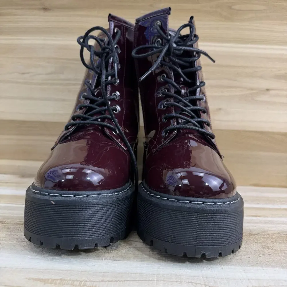 Forever Lace-Up Combat Moto Ankle Boots Booties Low Block Heel Wo’s Size 9